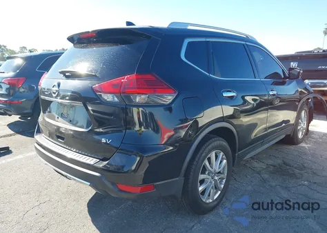 2017 Nissan Rogue Sv z USA, uszkodzony, nr VIN JN8AT2MT5HW144572